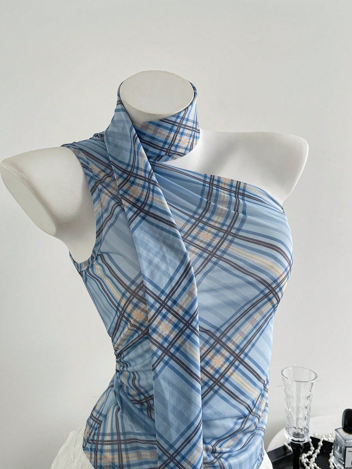 Elamini Women Summer Casual/Vacation Sleeveless Oblique Shoulder Lace Ruffled Tank Top, Blue Plaid