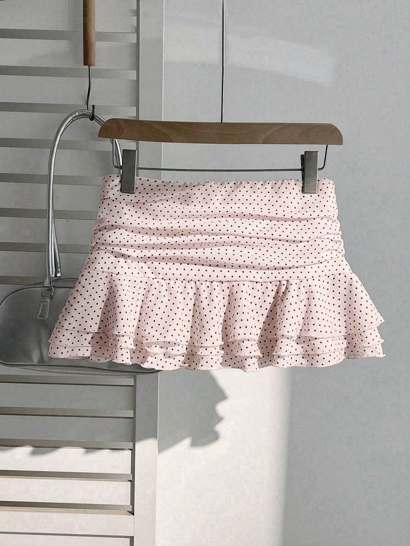 Elamini Fashionable Pleated Layered Decor Sweet Design Mini Skirt Charming Ruffled Polka Dot Vacation Style A-Line Skirt
