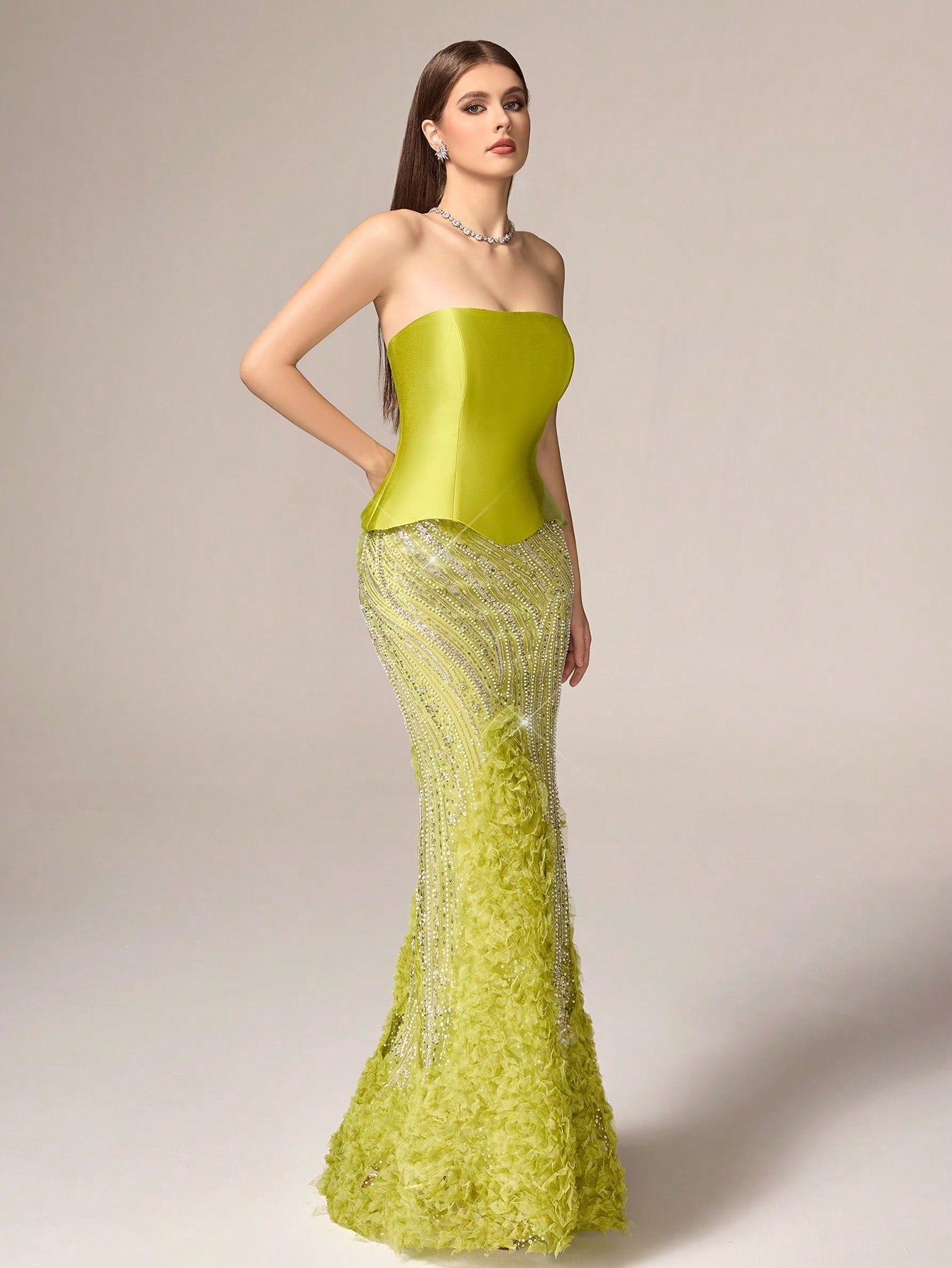 VIPGIRL Elegant Luxury Lime Green Strapless Evening Gown - Contrast Sequin Mesh Decor Mermaid Silhouette, Woven Fabric Ruffle Trim, Sleeveless Fitted Design | Suitable for Formal Dinners, Red Carpet Events, Graduation Dances, Wedding Receptions and More