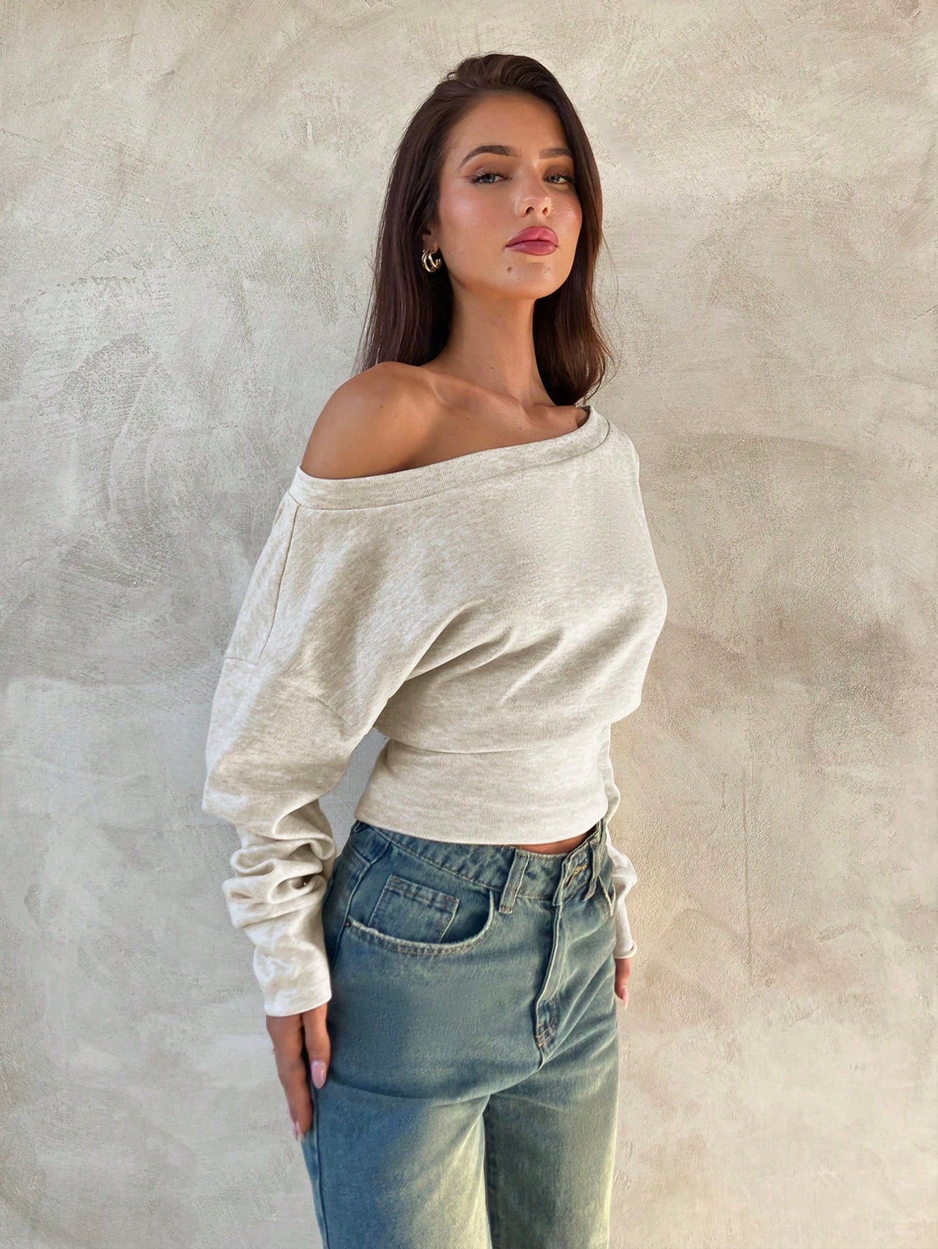 Aloruh Apricot Knit Asymmetric Shoulder Long Sleeve Top for Women, Autumn/Winter