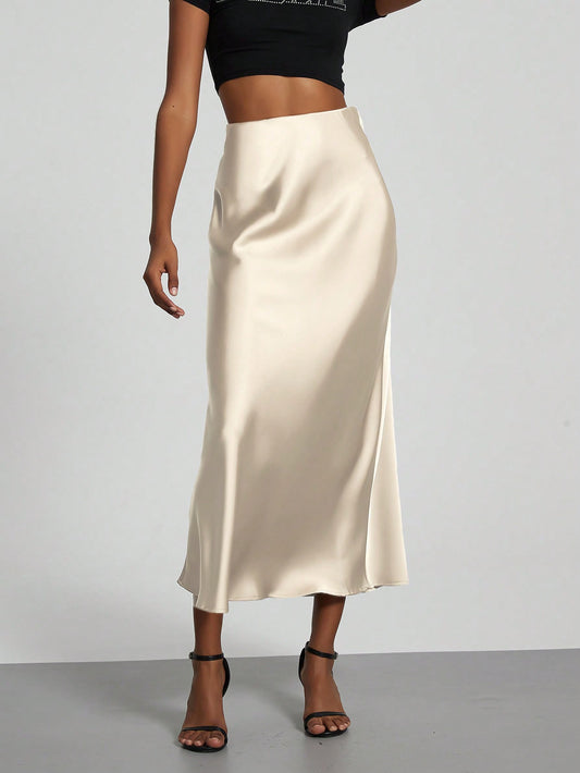 Se-Helo Fashion Women'S Elastic Satin Finish Maxi Skirt - Beige